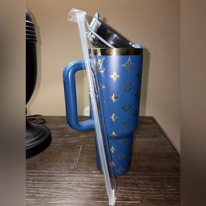 Navy Blue with Gold Patterned Signature Emblem Cup NEW